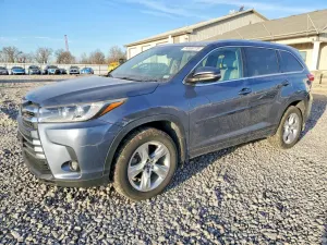 Toyota Highlander LIMITED 3.5L 6 2017