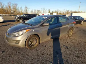Hyundai Elantra GLS 1.8L 4 2012