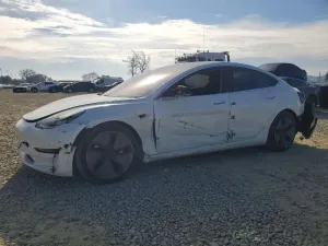 Tesla Model 3 2018