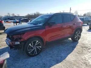 Volvo XC40 T5 R-DESIGN 2.0L 4 2022