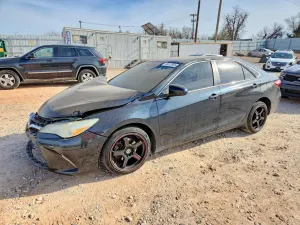 Toyota Camry LE 2.5L 4 2016