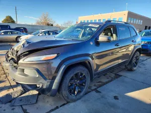 Jeep Cherokee TRAILHAWK 2.4L 4 2015