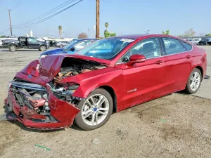Ford Fusion SE HYBRID 2.0L 4 2016