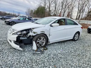 Hyundai Sonata GLS 2.4L 4 2012