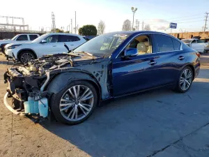 Infiniti Q50 LUXE 3.0L 6 2019