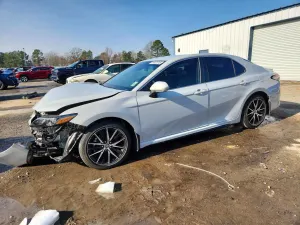 Toyota Camry SE NIGHT SHADE 2.5L 4 2024
