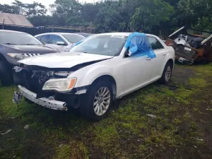 Chrysler 300 3.6L 6 2012