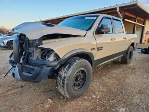 RAM 1500 REBEL 5.7L 8 2017