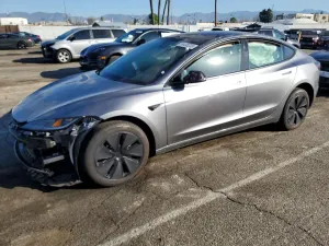 Tesla Model 3 2024