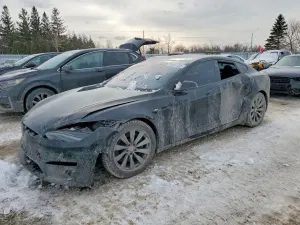 Tesla Model S 2023