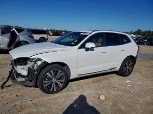 Volvo XC60 B5 INSCRIPTION 2.0L 4 2022