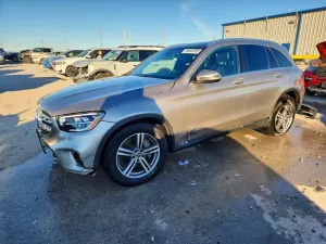 Mercedes-Benz GLC 300 2.0L 4 2020