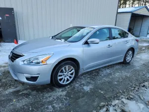 Nissan Altima 2.5L 4 2015