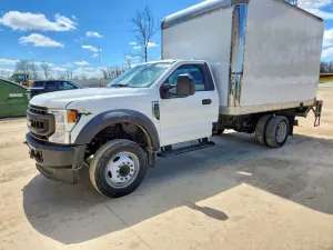 Ford F-450 7.3L 8 2020