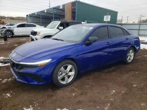 Hyundai Elantra 2.0L 4 2025