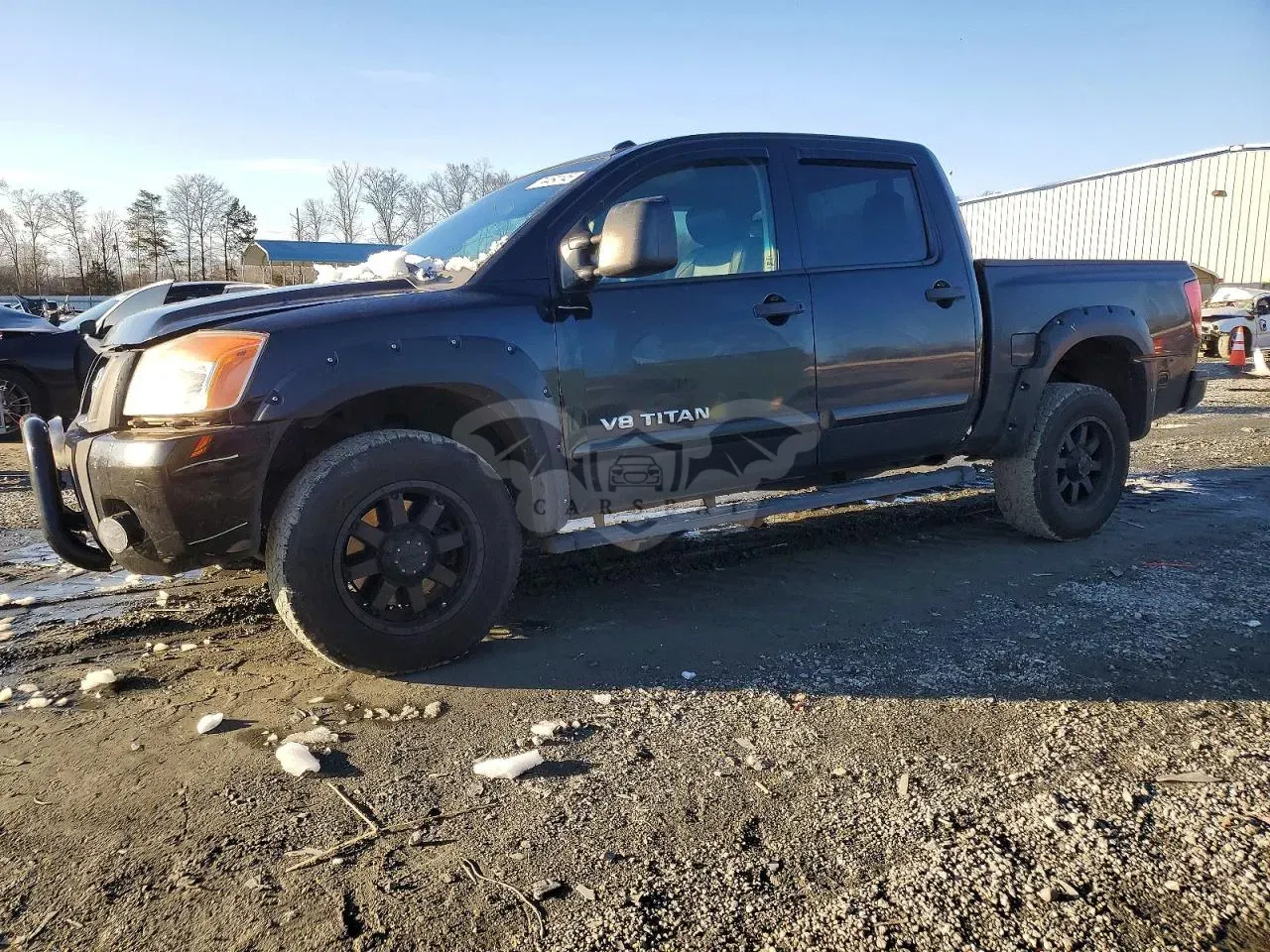 Nissan Titan S 5.6L 8 2012