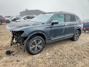 Volkswagen Tiguan SE 2.0L 4 2018