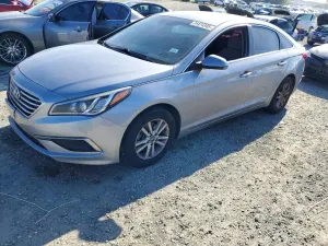 Hyundai Sonata SE 2.4L 4 2017