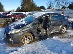 Toyota Prius 1.8L 4 2011