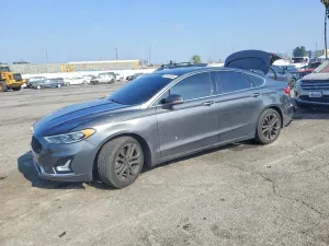 Ford Fusion TITANIUM 2.0L 4 2019
