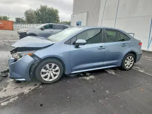 Toyota Corolla LE 1.8L 4 2020