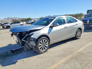 Toyota Camry LE 2.5L 4 2016