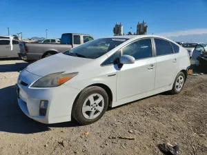 Toyota Prius 1.8L 4 2011