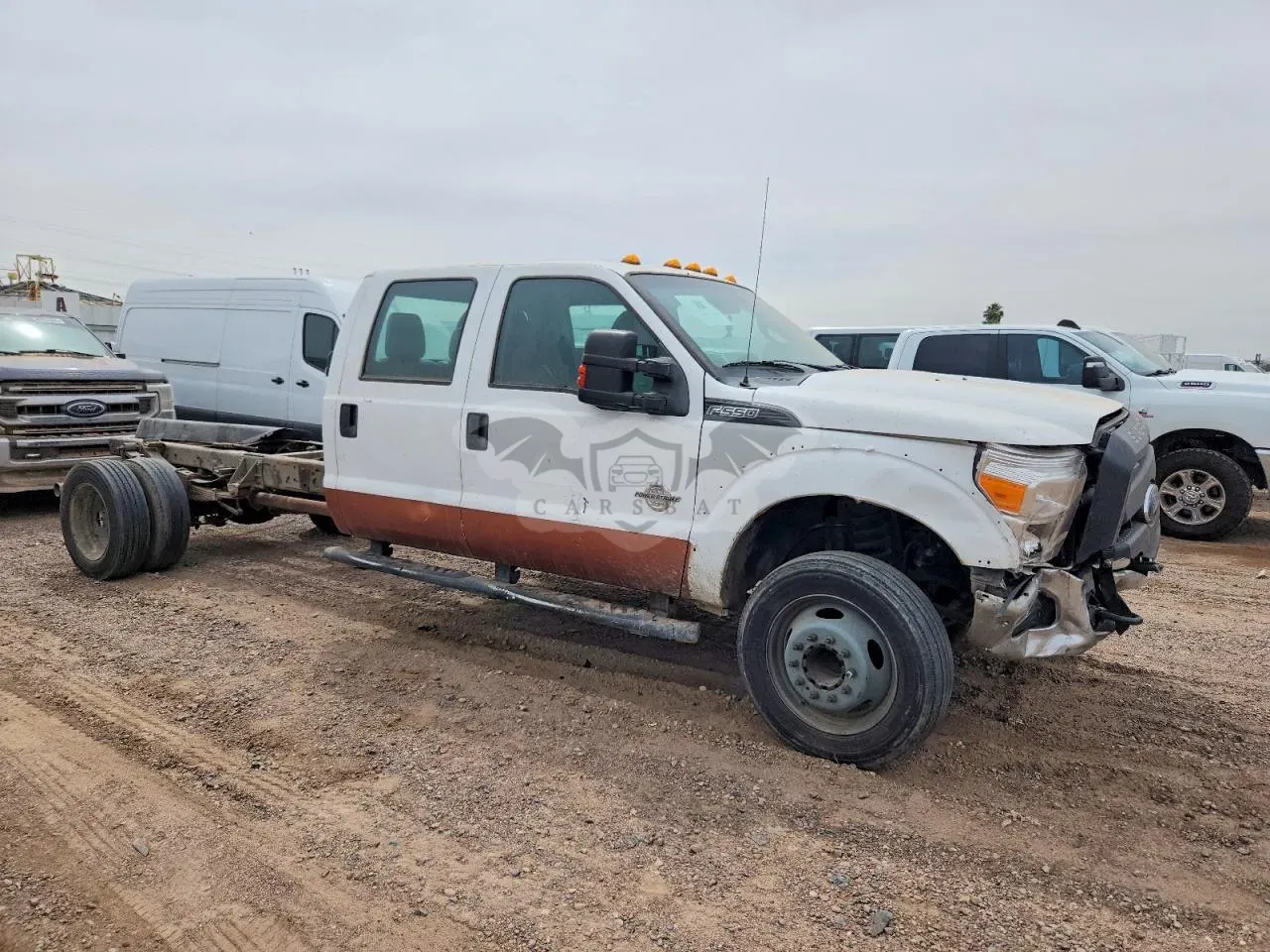 Ford F550 SUPER DUTY 6.7L 8 2015