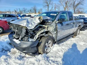 RAM 1500 5.7L 8 2020