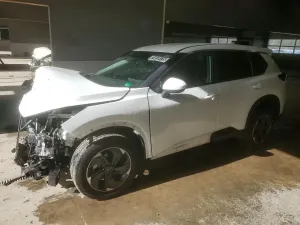 Nissan Rogue SV 1.5L 3 2025