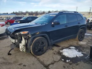 Jeep Cherokee LATITUDE 2.4L 4 2016