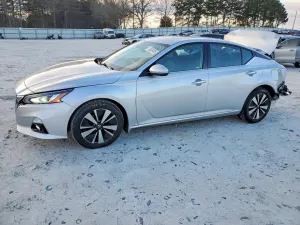 Nissan Altima 2.5L 4 2019