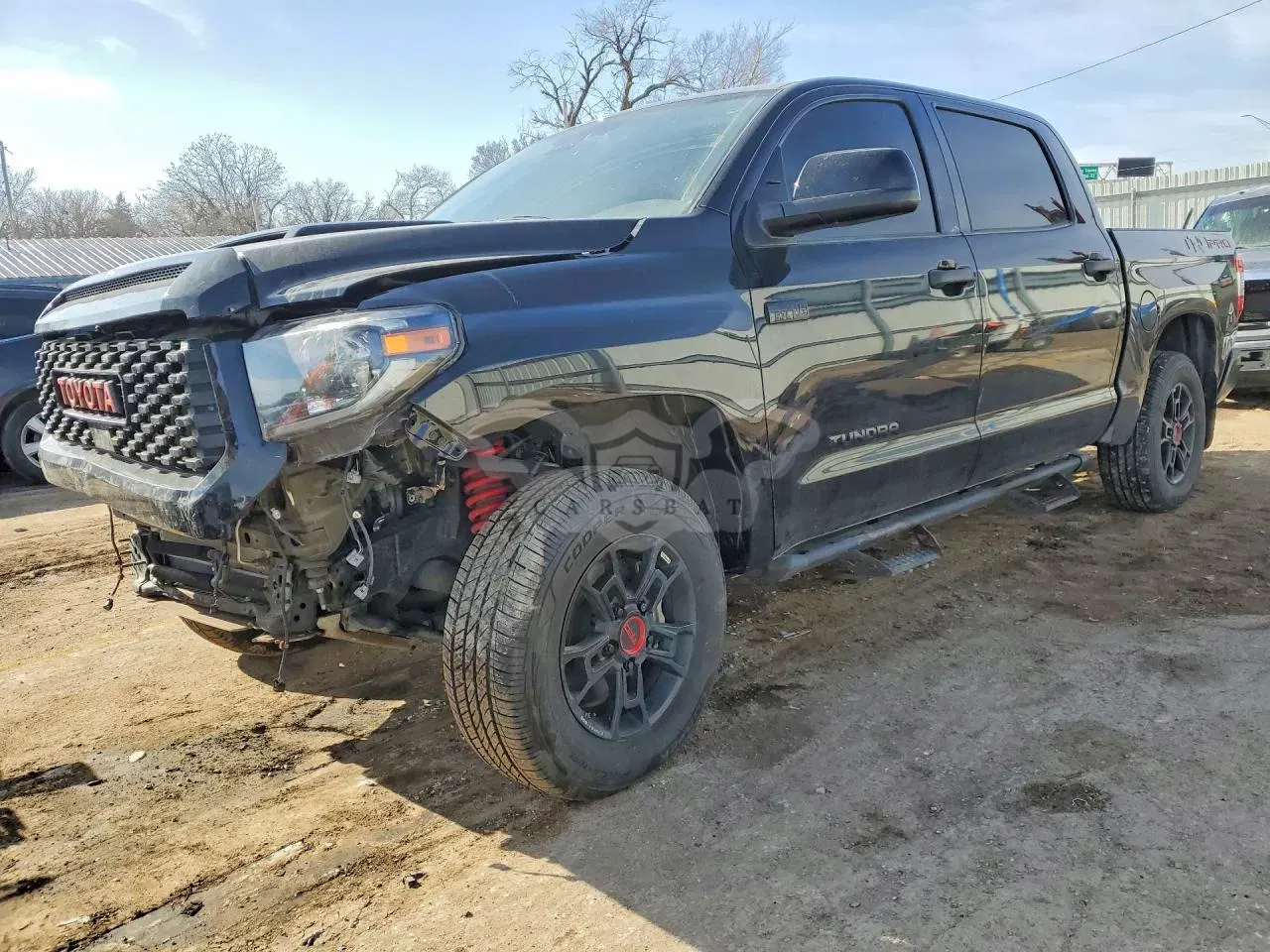 Toyota Hilux CREWMAX SR5 5.7L 8 2021