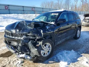 Jeep Grand Cherokee LAREDO 3.6L 6 2023