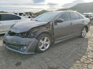 Toyota Camry L 2.5L 4 2014