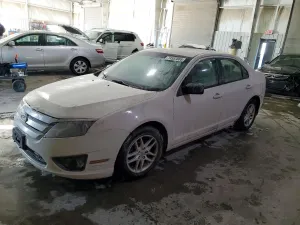 Ford Fusion S 2.5L 4 2010