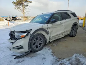 Ford Explorer XLT 2.3L 4 2023