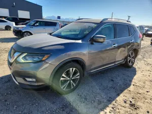 Nissan Rogue S 2.5L 4 2017