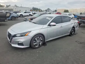 Nissan Altima 2.5L 4 2022