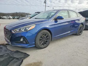 Hyundai Sonata SE 2.4L 4 2018