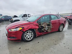 Ford Fusion SE 1.6L 4 2013