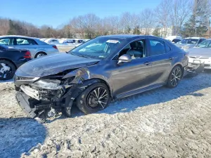 Toyota Camry L 2.5L 4 2019
