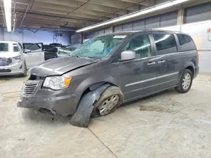 Chrysler Town & Country 3.6L 6 2015