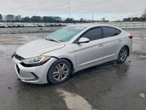 Hyundai Elantra SEL 2.0L 4 2018