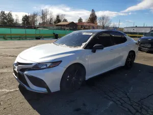 Toyota Camry 2.5L 4 2023
