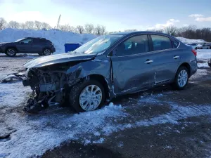 Nissan Sentra S 1.8L 4 2018