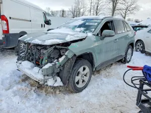 Toyota Rav4 XLE 2.5L 4 2021