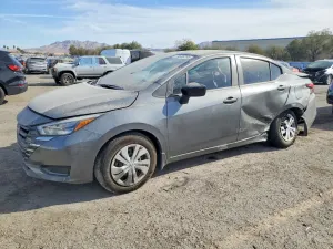 Nissan Versa S 1.6L 4 2025