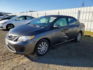 Toyota Corolla BASE 1.8L 4 2013