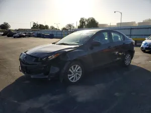 Mazda 3 I 2.0L 4 2013